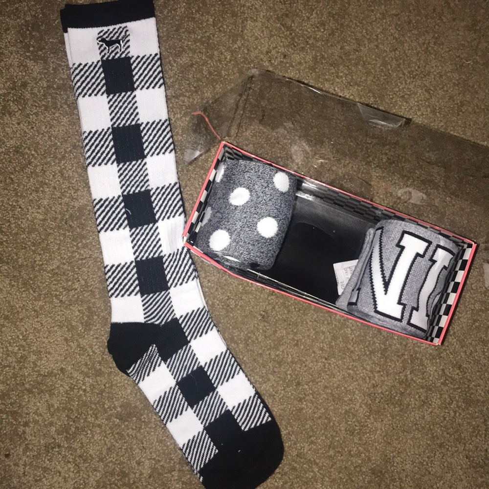 Box Set of 3 *PINK* by Victoria’s Secret socks